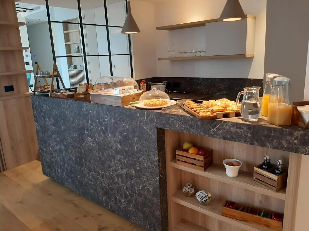 B&B Le Suites Di Costanza Cefalù Bed & Breakfast
