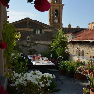 la-terrazza-di-vico-olivi-bb.hotelitalianriviera.com/